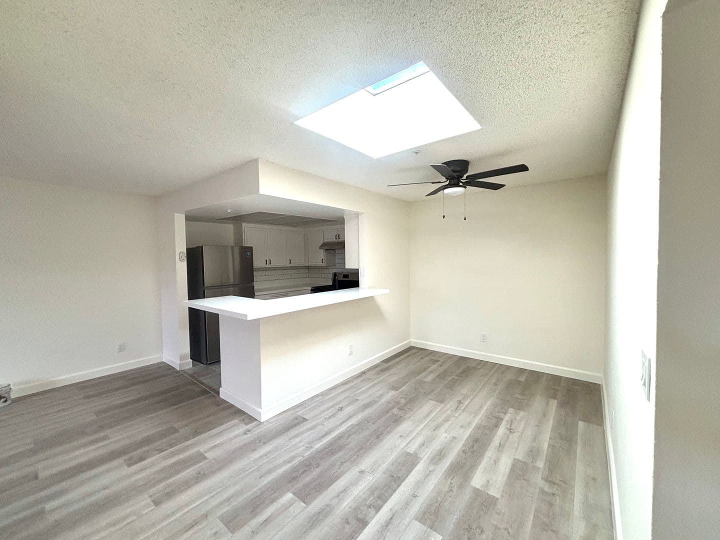 Buena Park Apartment: 6331 Los Robles Ave.