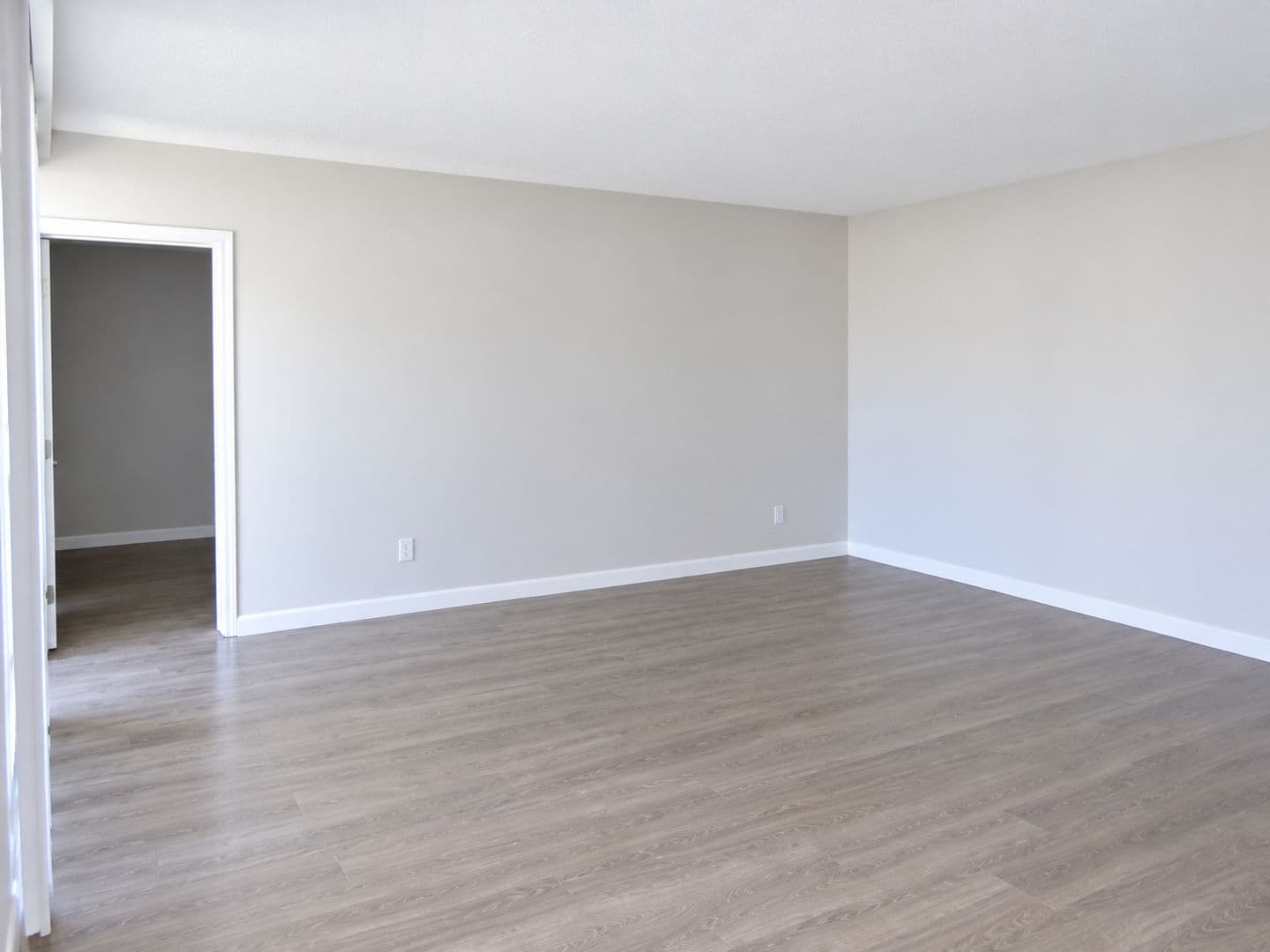 West Covina Apartment: 712 S Fernwood St.