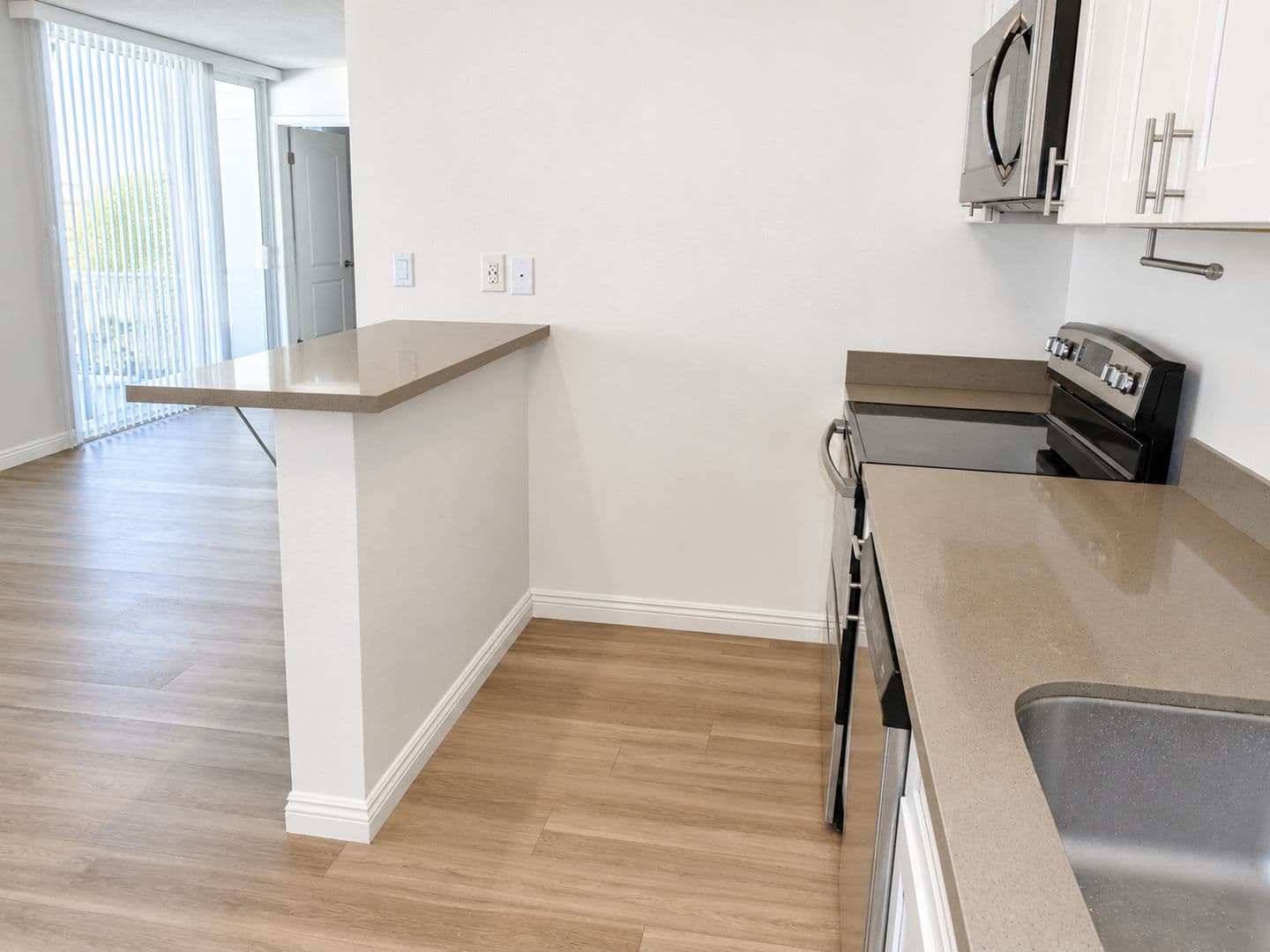 West Covina Apartment: 712 S Fernwood St.