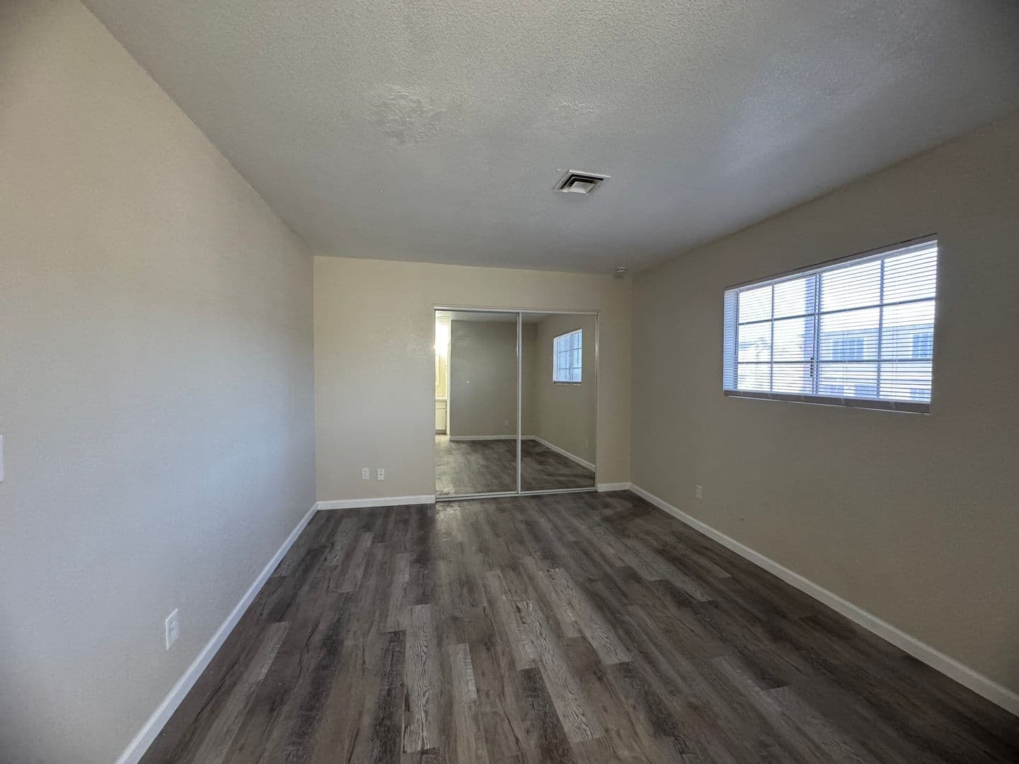 Lake Havasu City Apartment: 2035 San Juan Dr