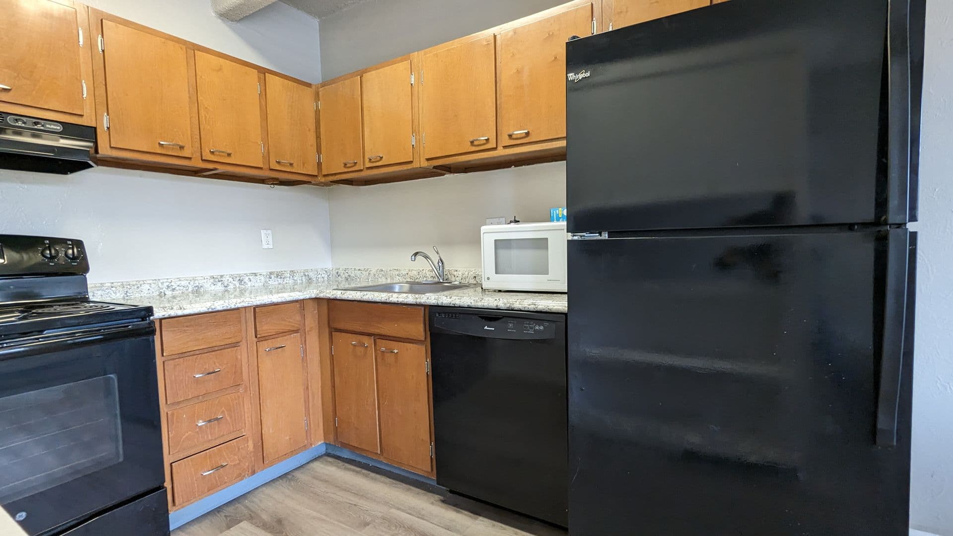 Denver Apartment: 4155 E. Iowa Avenue