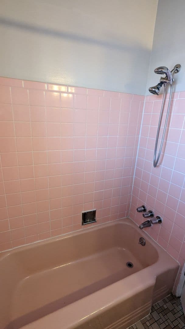 Denver Apartment: 4155 E. Iowa Avenue