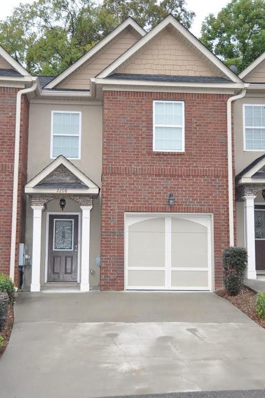 Augusta House: 2208 River Park Ct.
