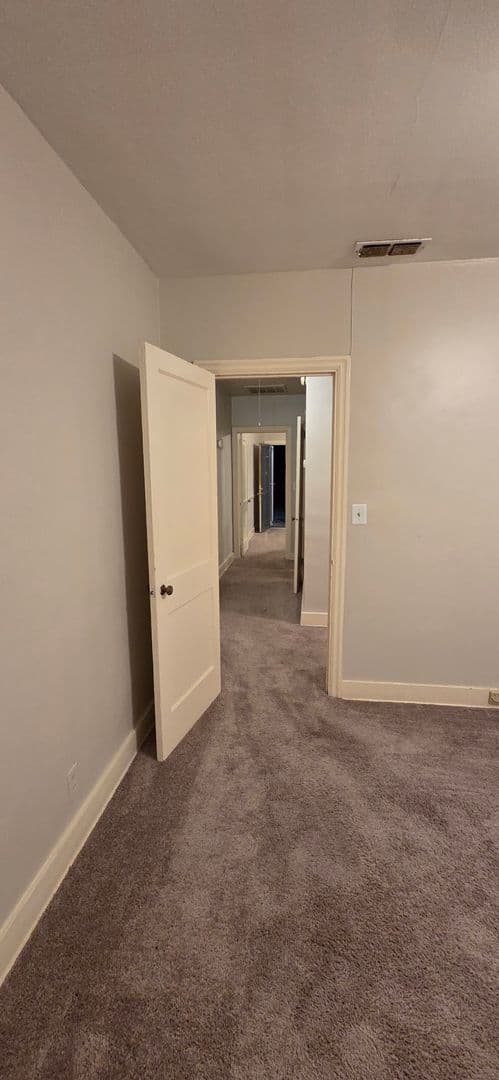 Augusta Apartment: 3015 1/2 Cardinal