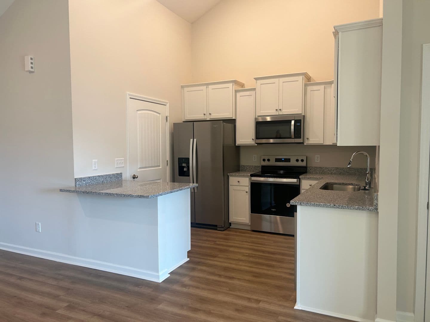 Aiken House: 934 Manitou Cir.