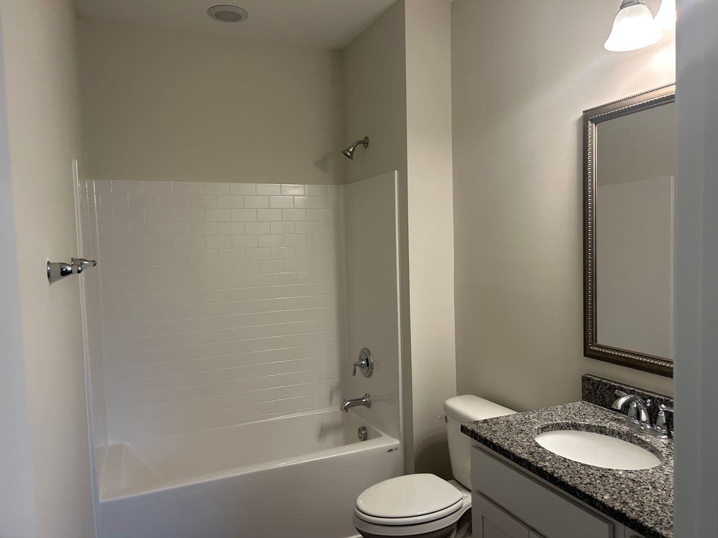 Aiken Townhome: 975 Manitou Cir