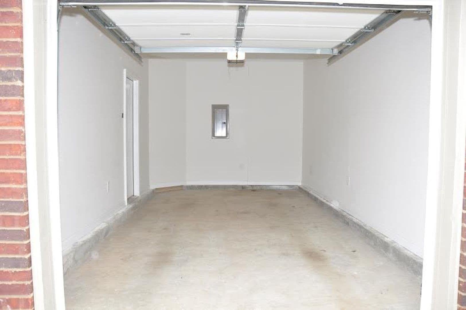 Augusta House: 2214 River Park Ct.