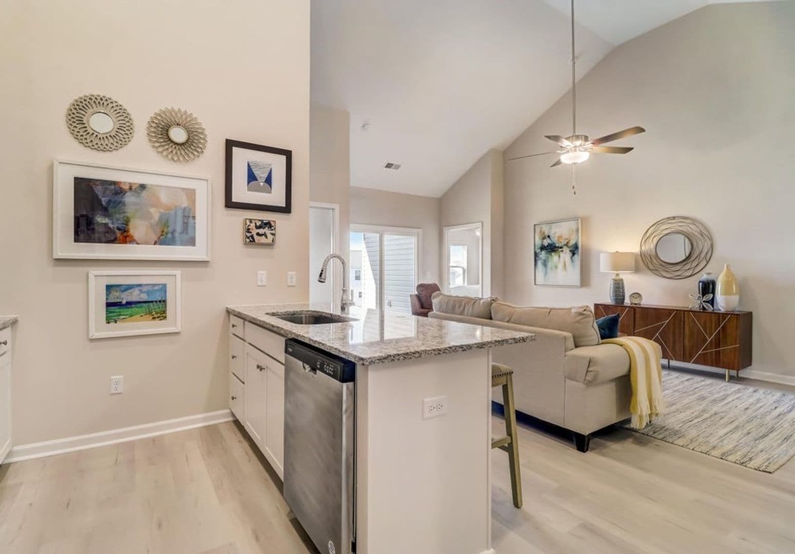 Aiken House: 934 Manitou Cir.