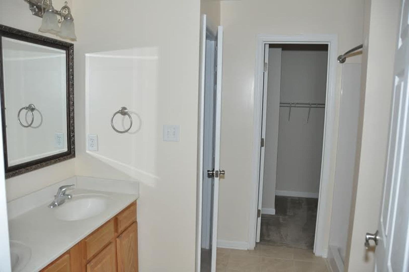 Augusta House: 2214 River Park Ct.