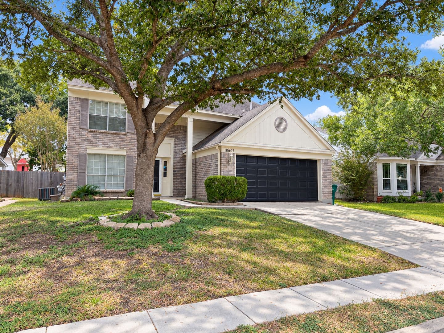 Converse House: 10607 Coyote Hill