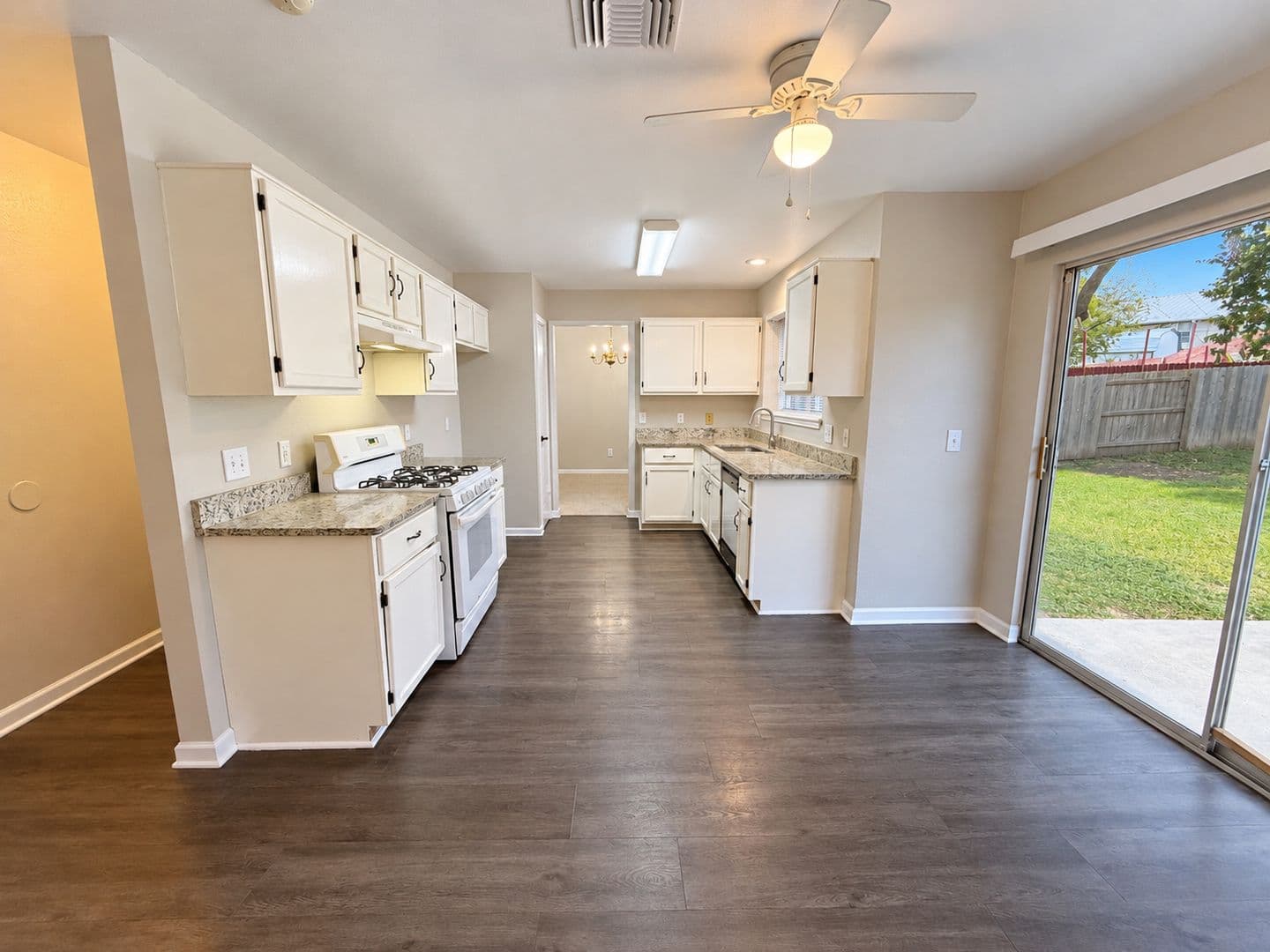 Converse House: 10607 Coyote Hill