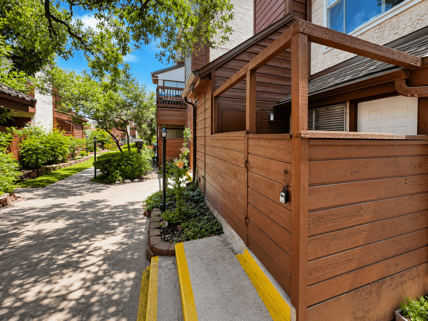 San Antonio House: 10527 Perrin Beitel Unit C102