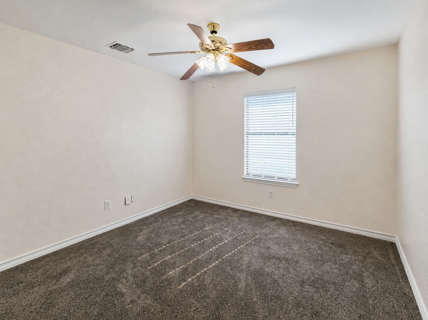 San Antonio House: 11427 Creek Eagle
