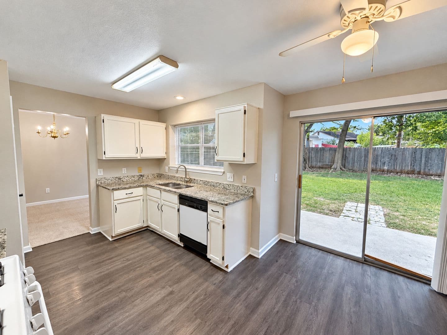 Converse House: 10607 Coyote Hill