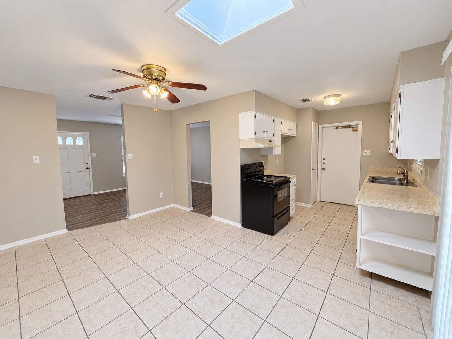 San Antonio House: 4815 Casa Corona