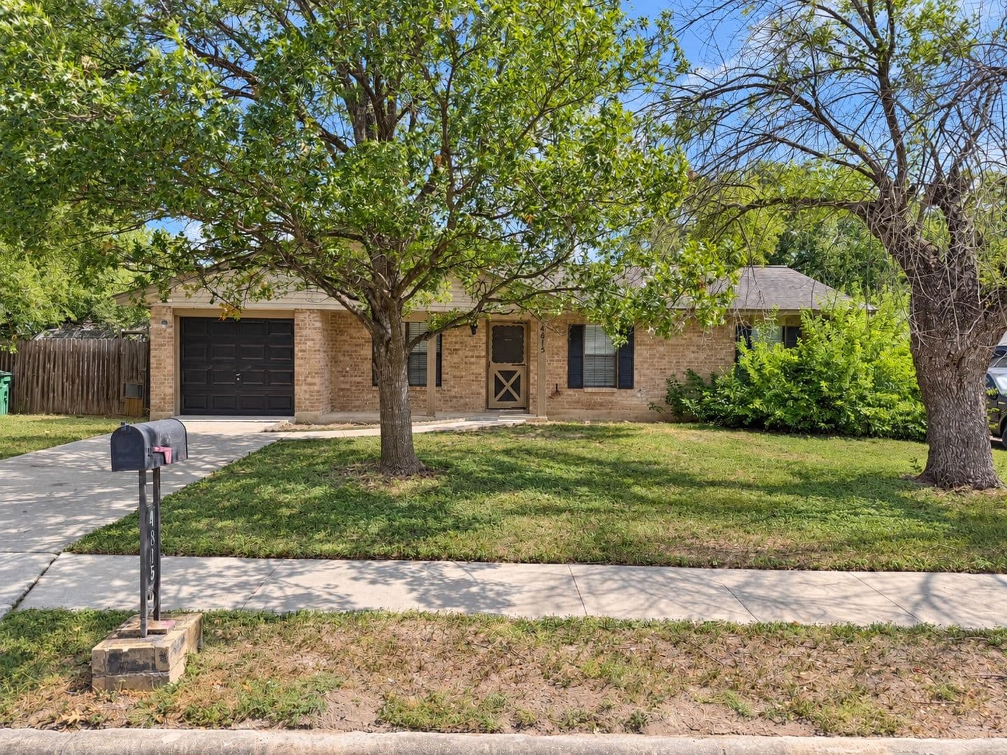 San Antonio House: 4815 Casa Corona
