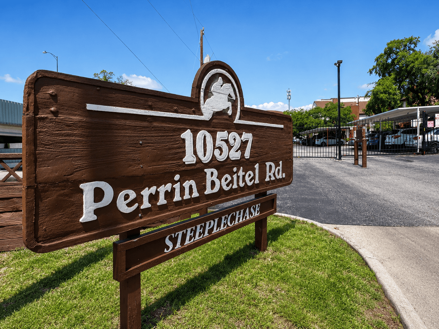 San Antonio House: 10527 Perrin Beitel Unit C102