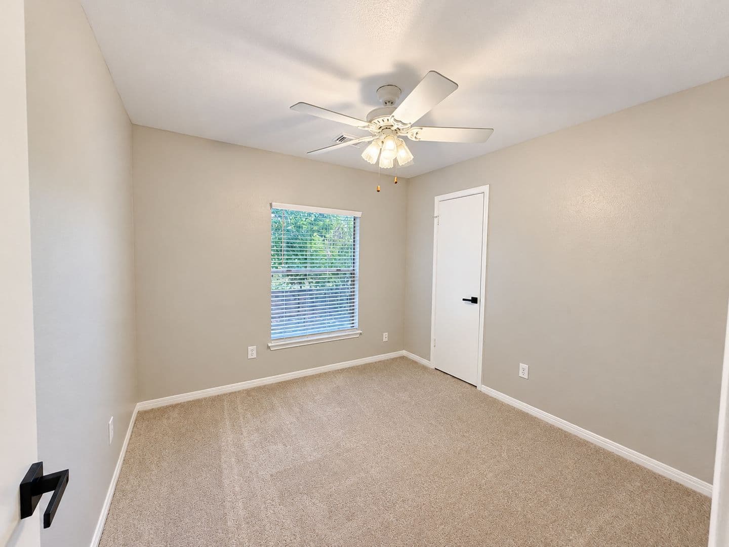 Converse House: 10607 Coyote Hill