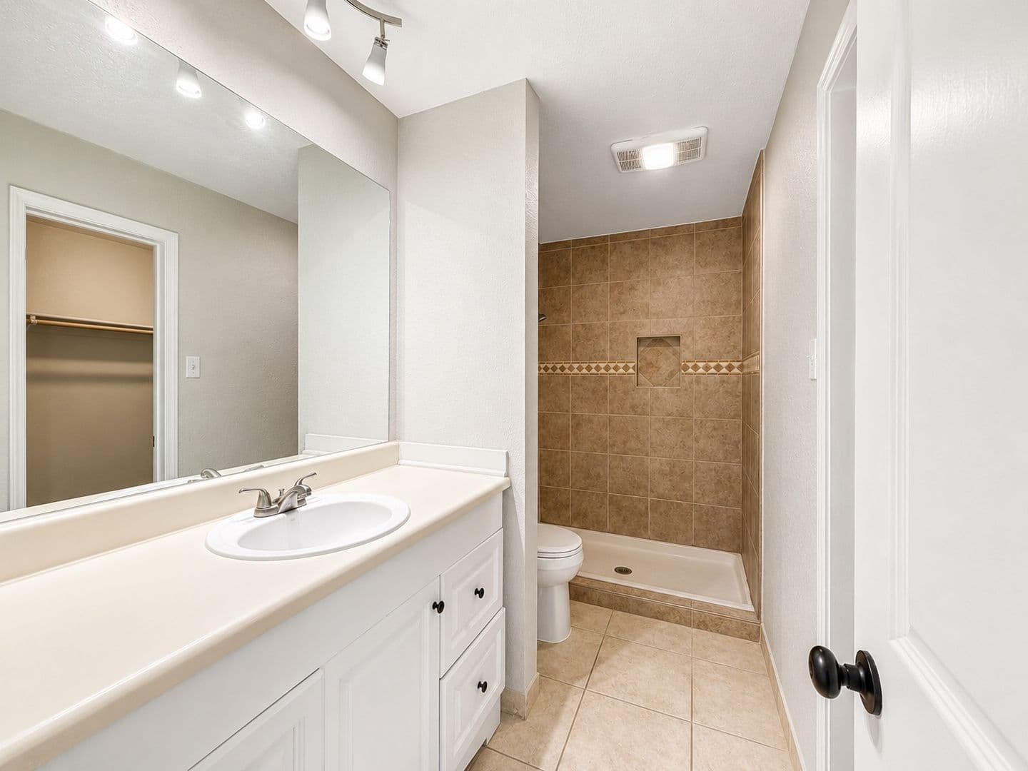 SAN ANTONIO House: 10527 PERRIN BEITEL RD