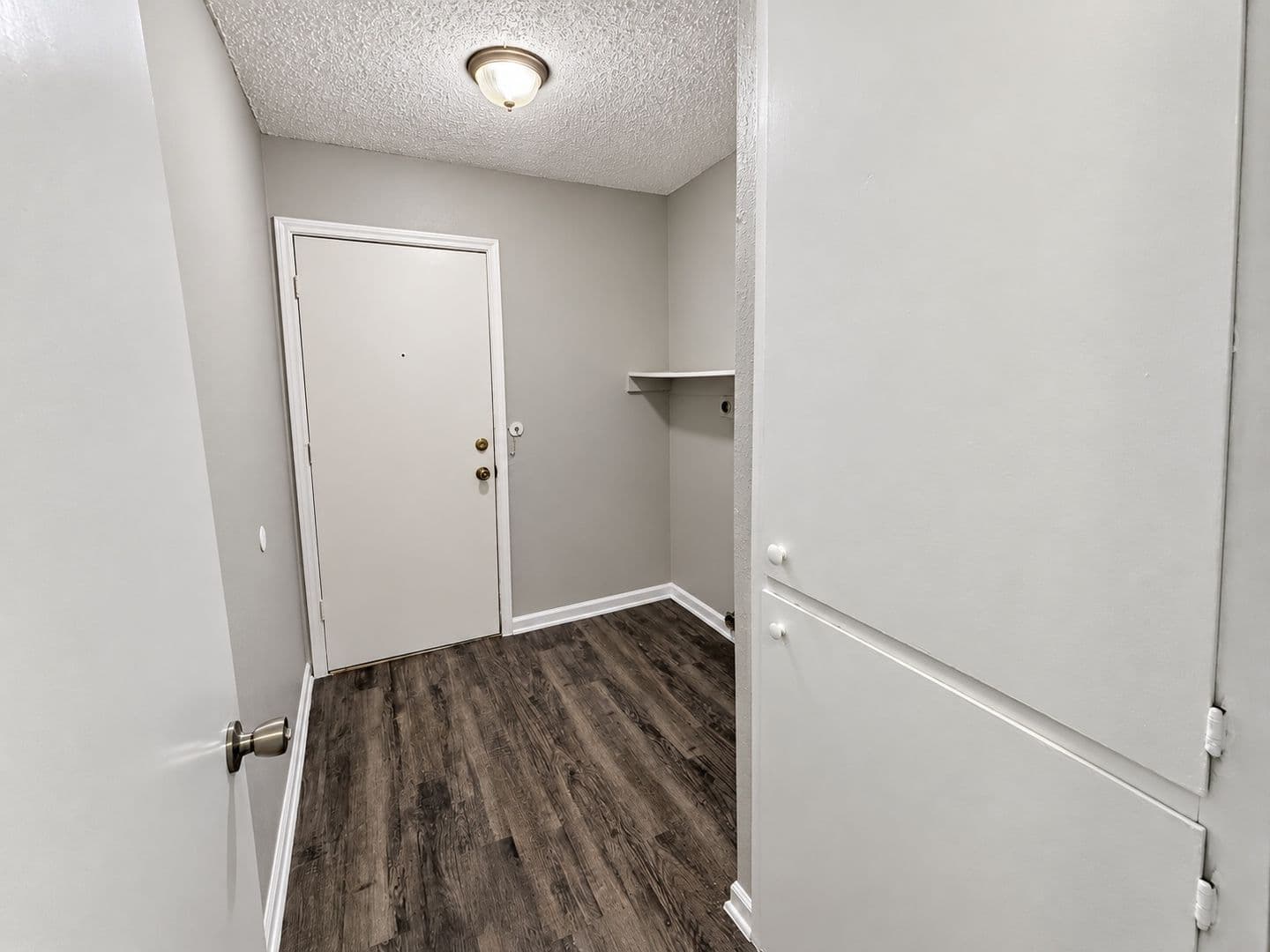 San Antonio House: 6111 Feather Nest