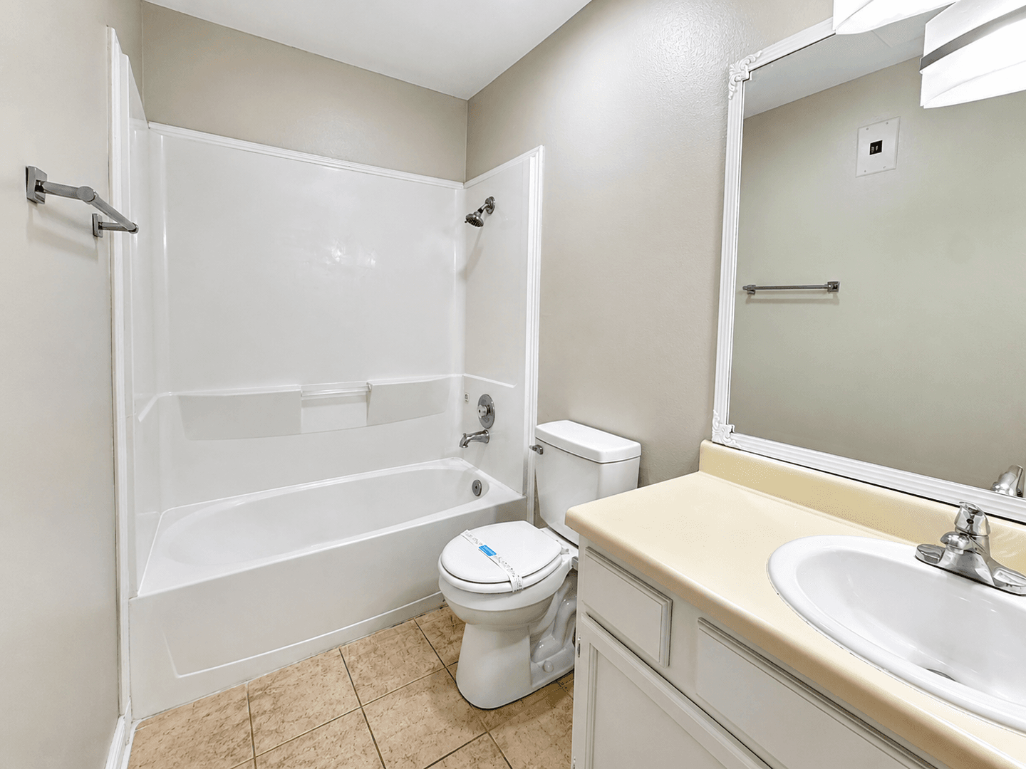 San Antonio House: 10527 Perrin Beitel Unit C102
