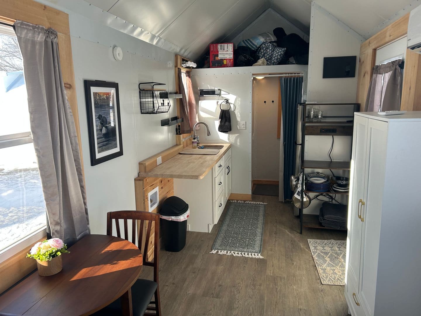 Sherburn Apartment: 301 South Prairie street