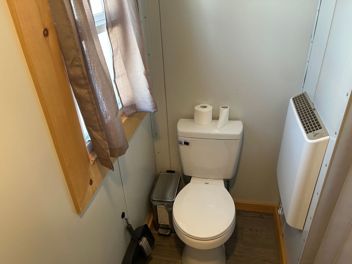Sherburn Apartment: 301 South Prairie street