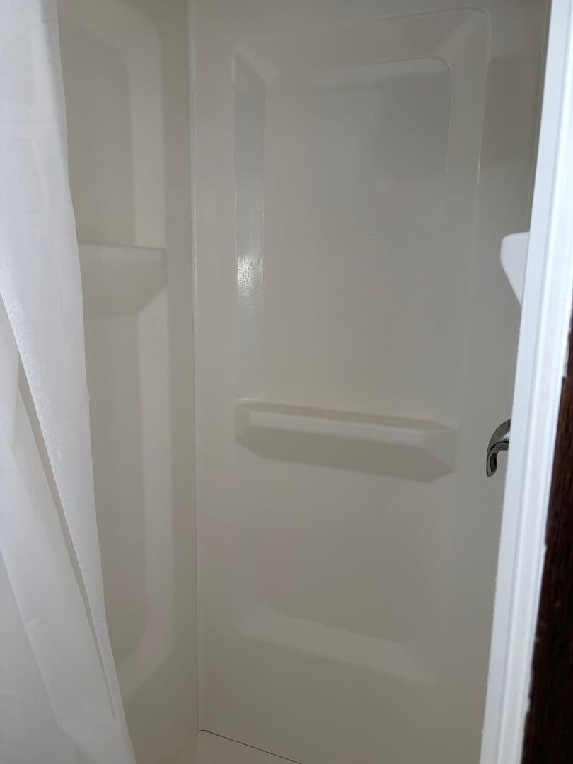 Sherburn Apartment: 301 South Prairie street