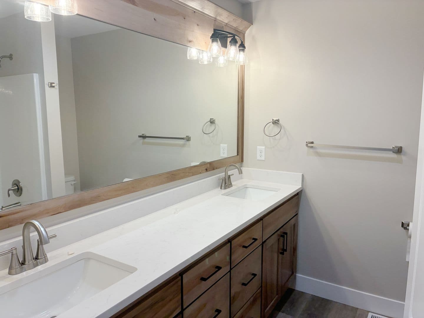 Idaho Falls House: 361 N Fanning Ave