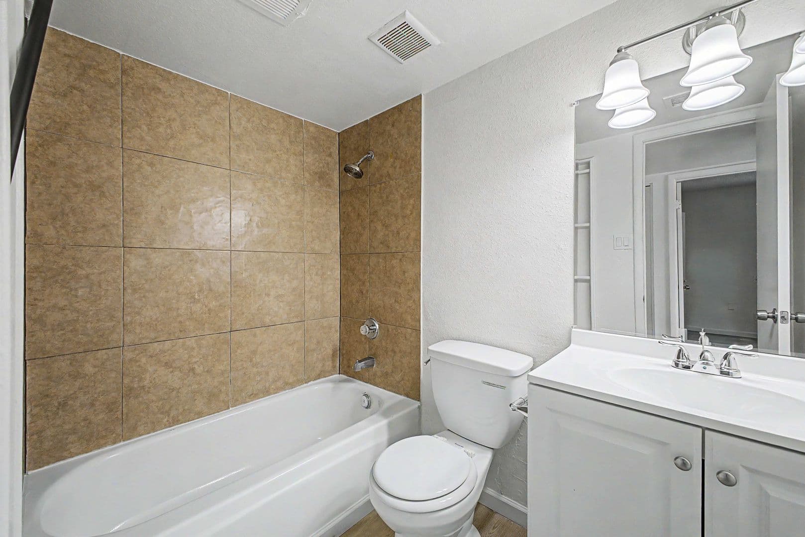 Phoenix Townhome: 4051 West Reade Avenue
