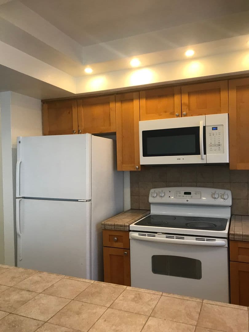 Phoenix Condo: 1808 N 32nd St, #101