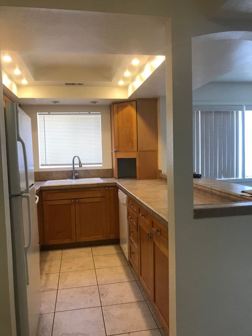 Phoenix Condo: 1808 N 32nd St, #101