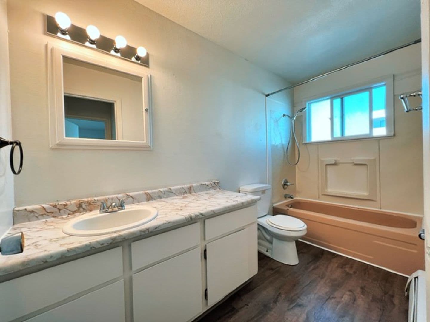 Anchorage Apartment: 3401 Eureka Street