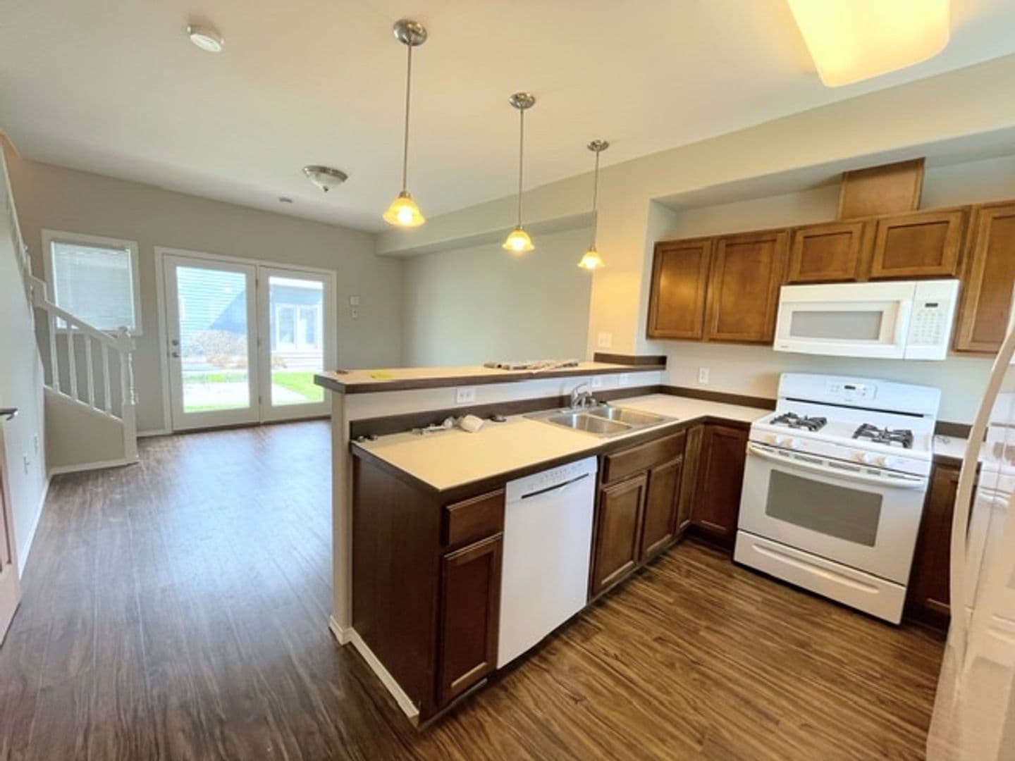 Anchorage Apartment: 221-243 W 13th Ave
