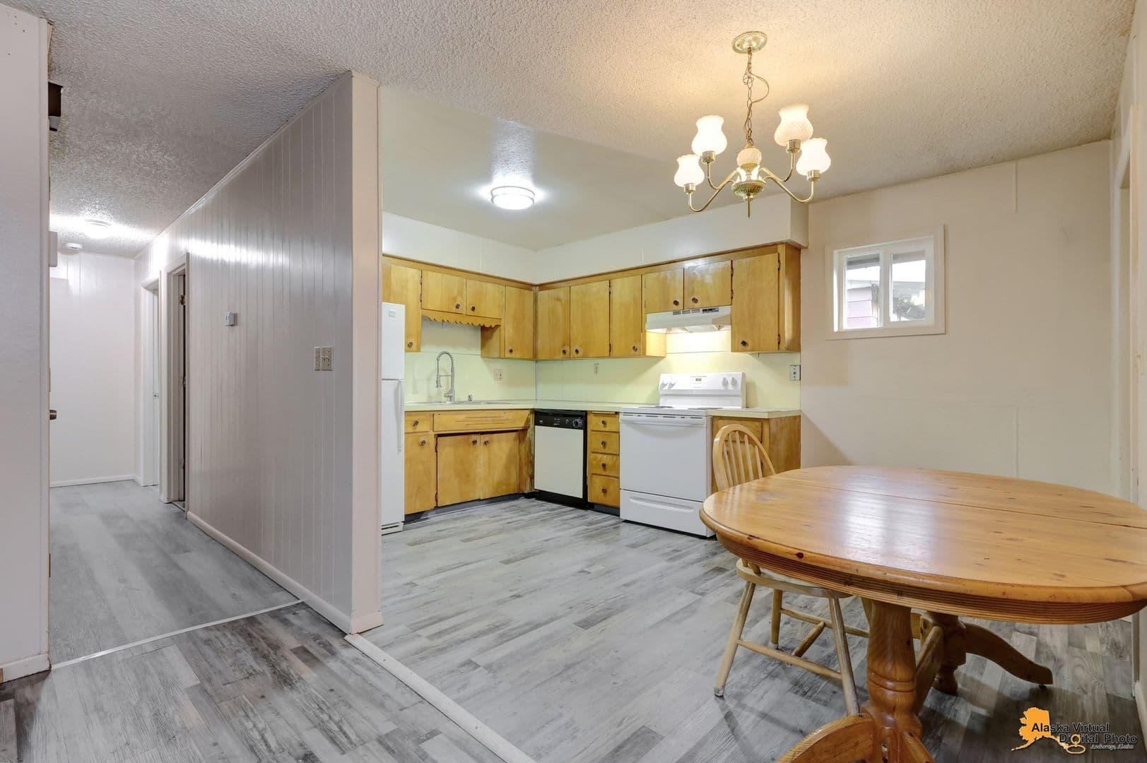 Anchorage Apartment: 4616 E 7th Avenue