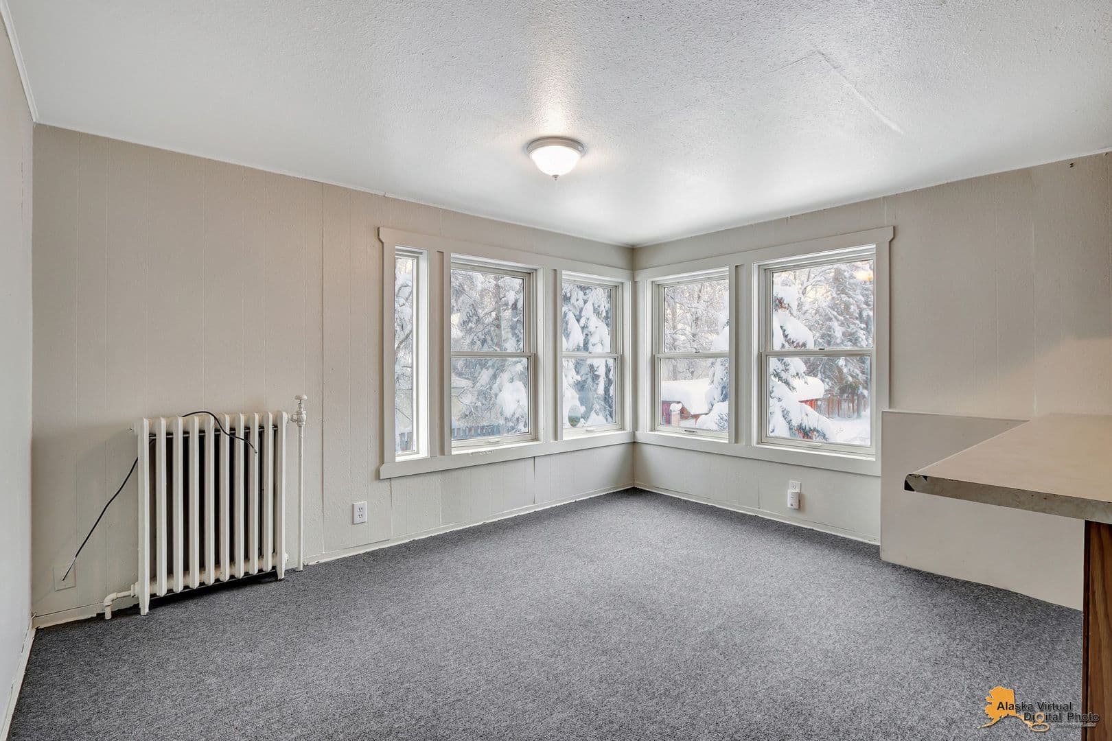 Anchorage Apartment: 8414 Duben Avenue