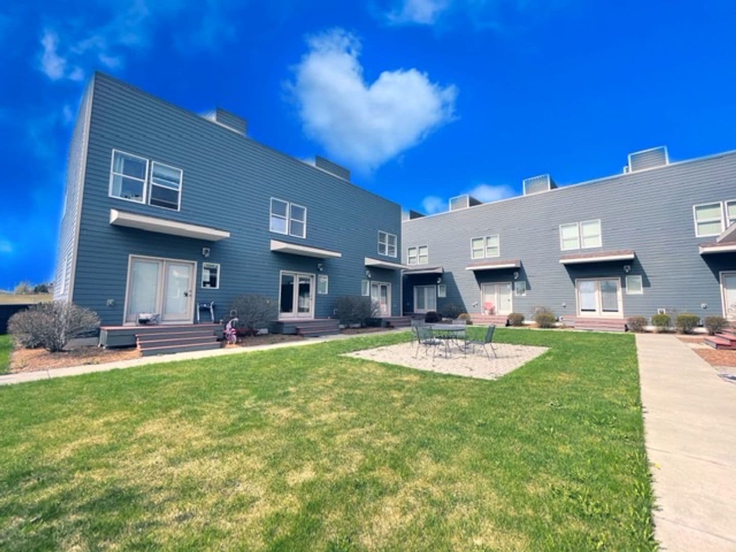 Anchorage Apartment: 221-243 W 13th Ave