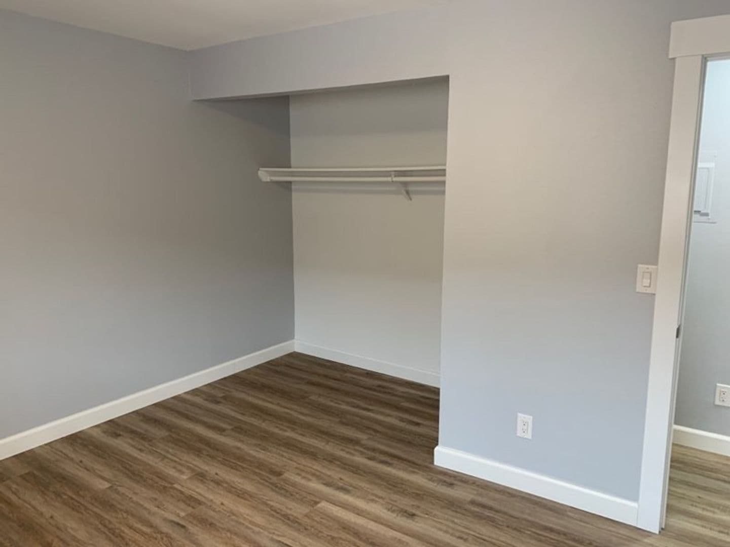 Anchorage Apartment: 923 E 12th Avenue