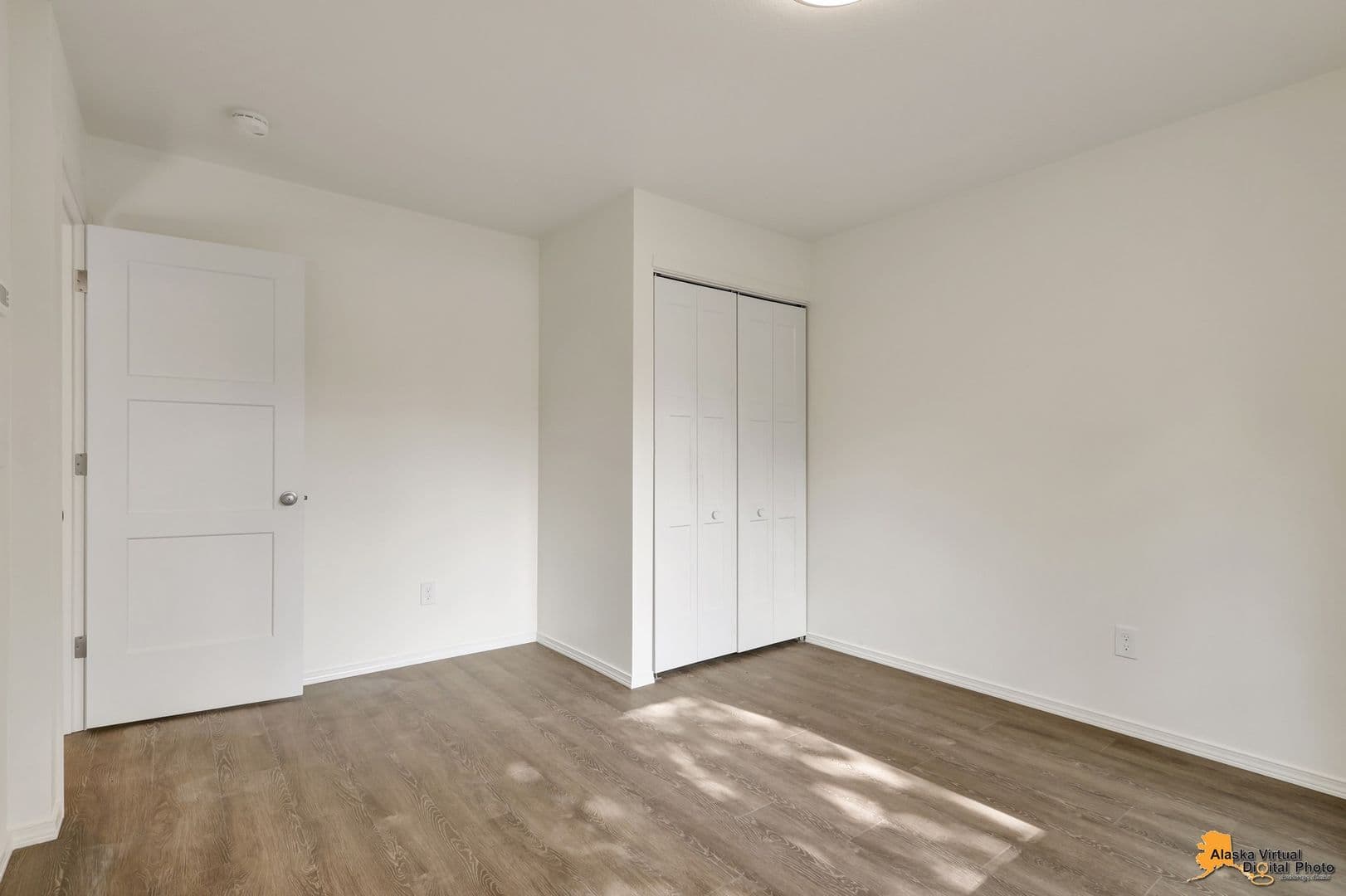 Anchorage House: 13910 Specking Avenue