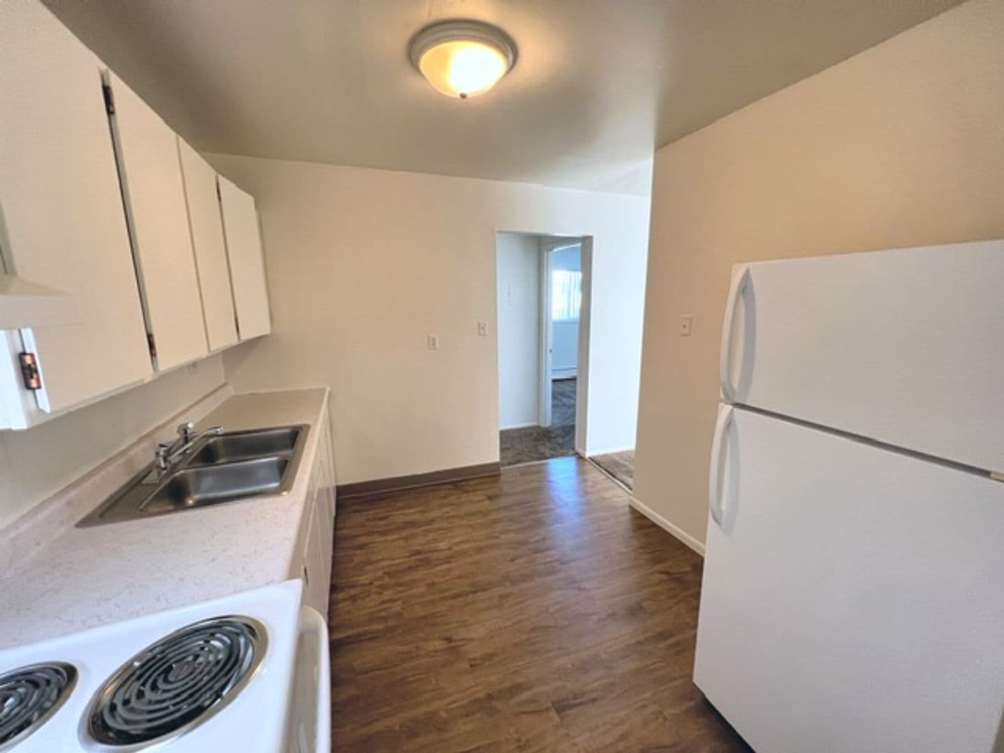 Anchorage Apartment: 3401 Eureka Street