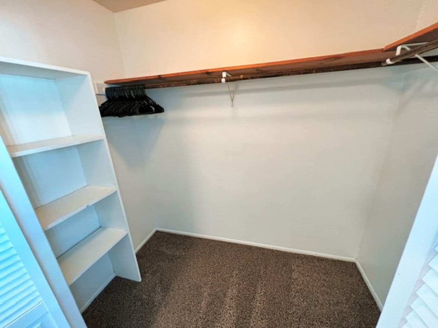 Anchorage Apartment: 3401 Eureka Street