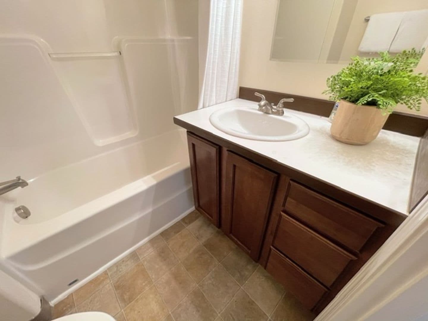 Anchorage Apartment: 221-243 W 13th Ave