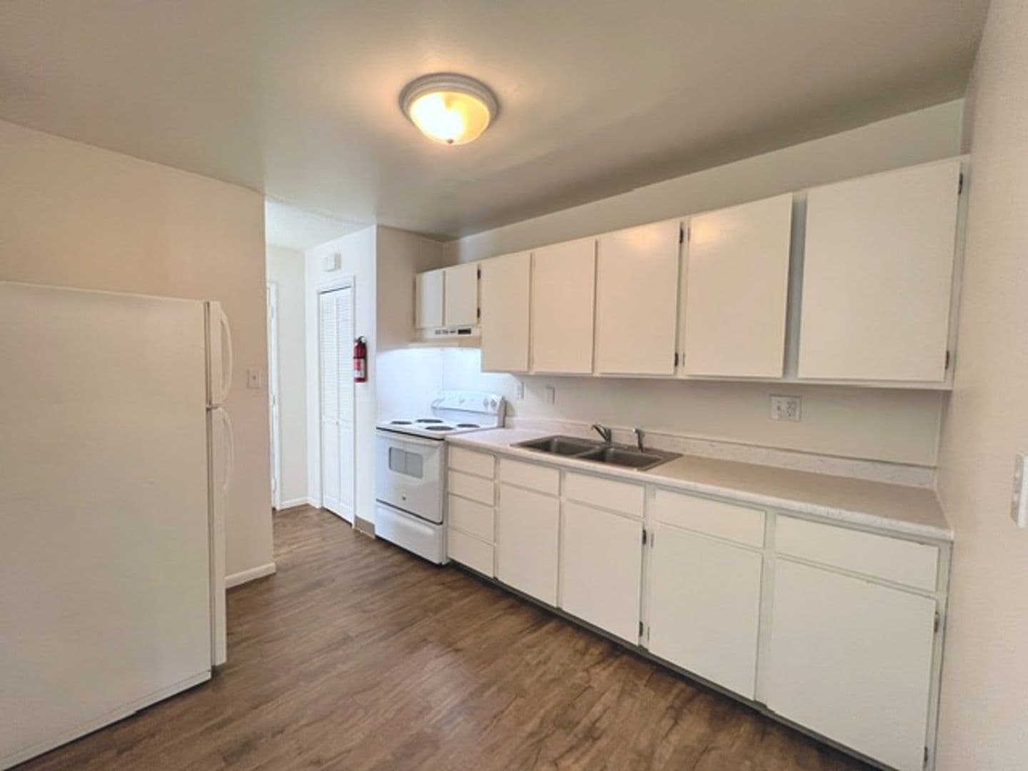 Anchorage Apartment: 3401 Eureka Street