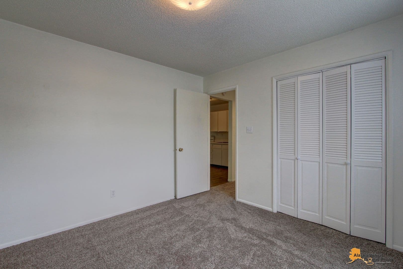 Anchorage Apartment: 3401 Eureka Street