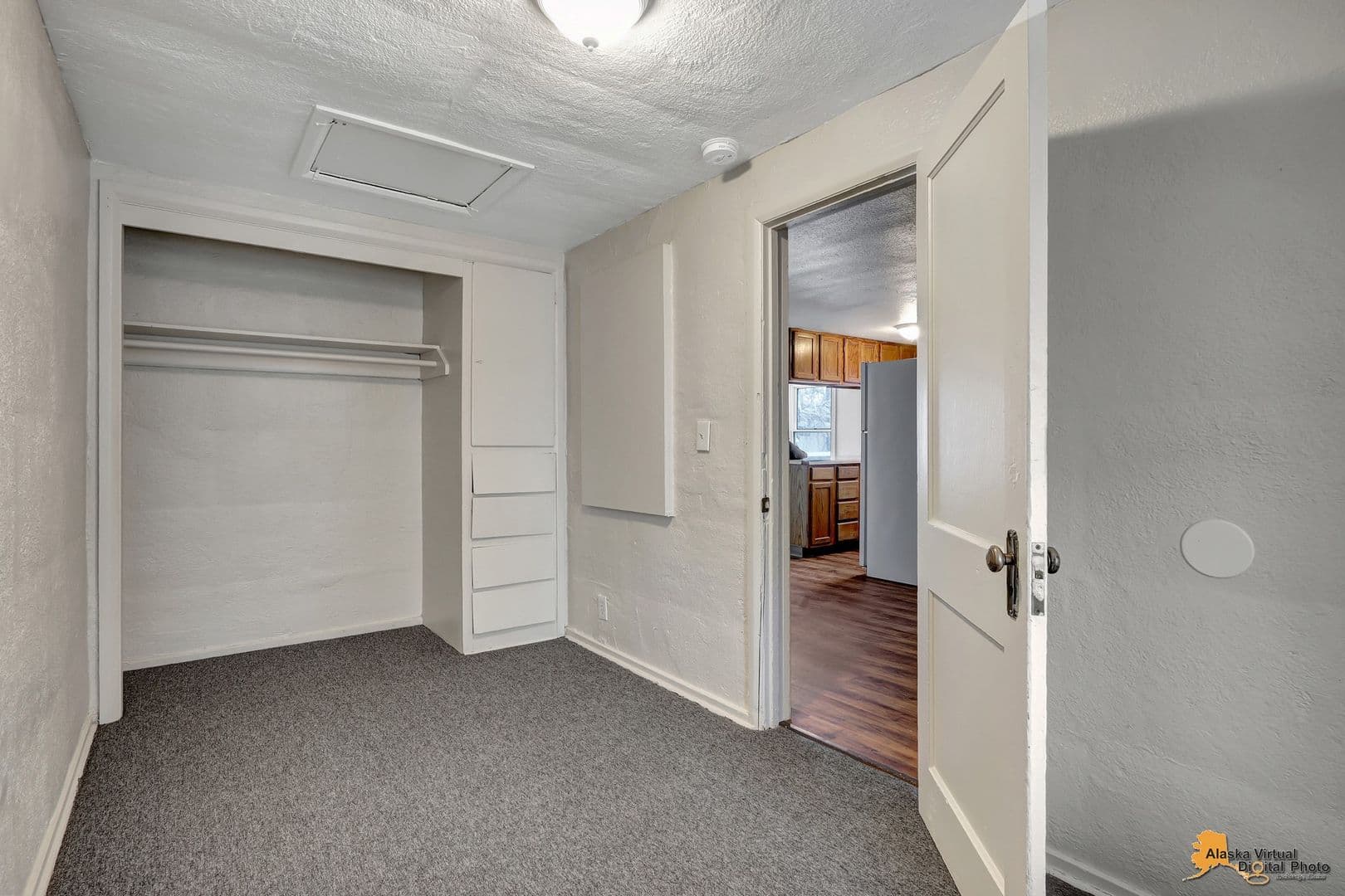 Anchorage Apartment: 8414 Duben Avenue