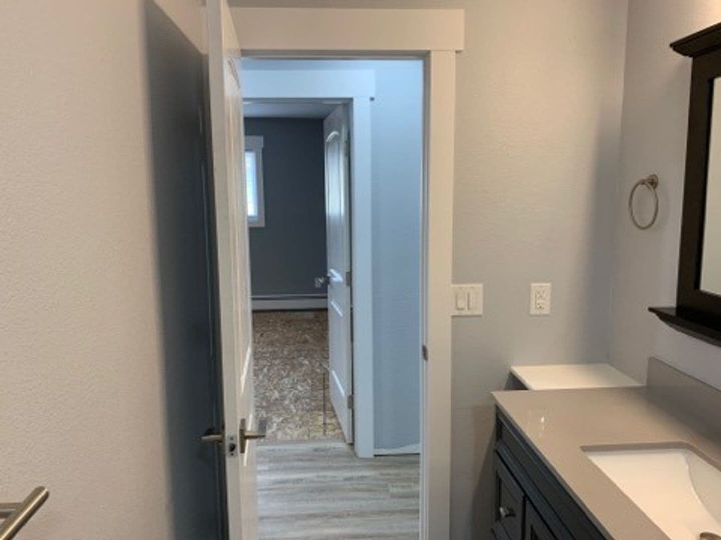 Anchorage Apartment: 923 E 12th Avenue
