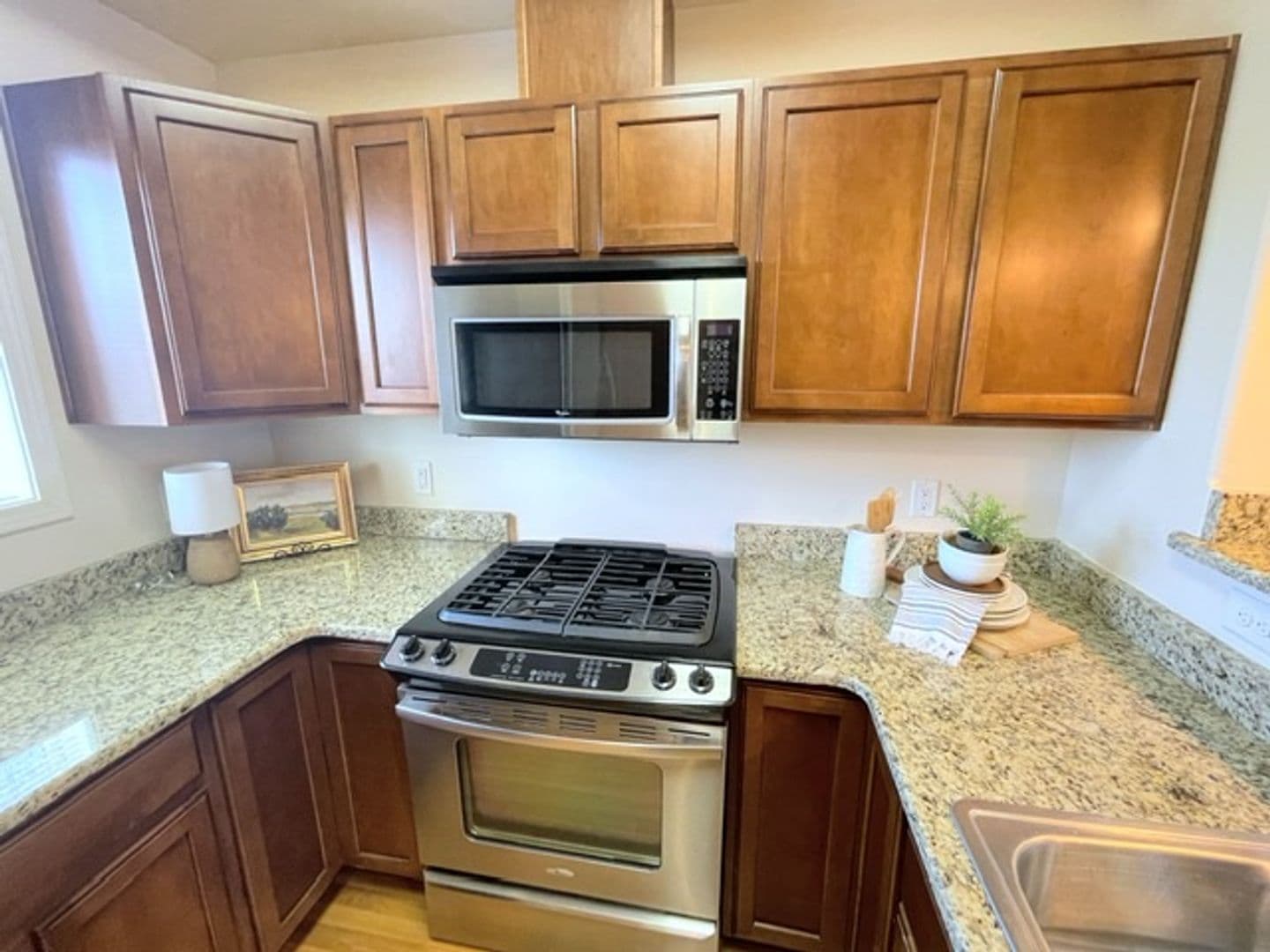 Anchorage Apartment: 221-243 W 13th Ave