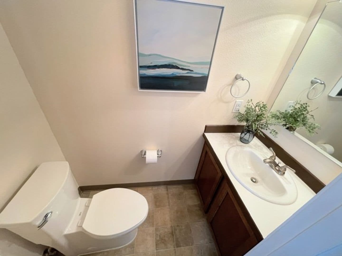 Anchorage Apartment: 221-243 W 13th Ave