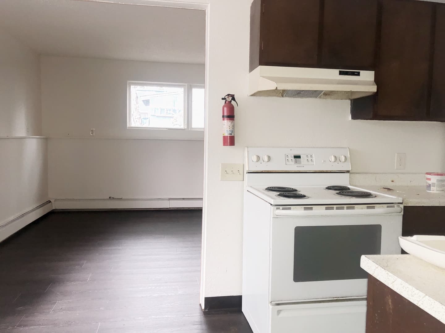 Anchorage Apartment: 2429 Forget-Me-Not Lane