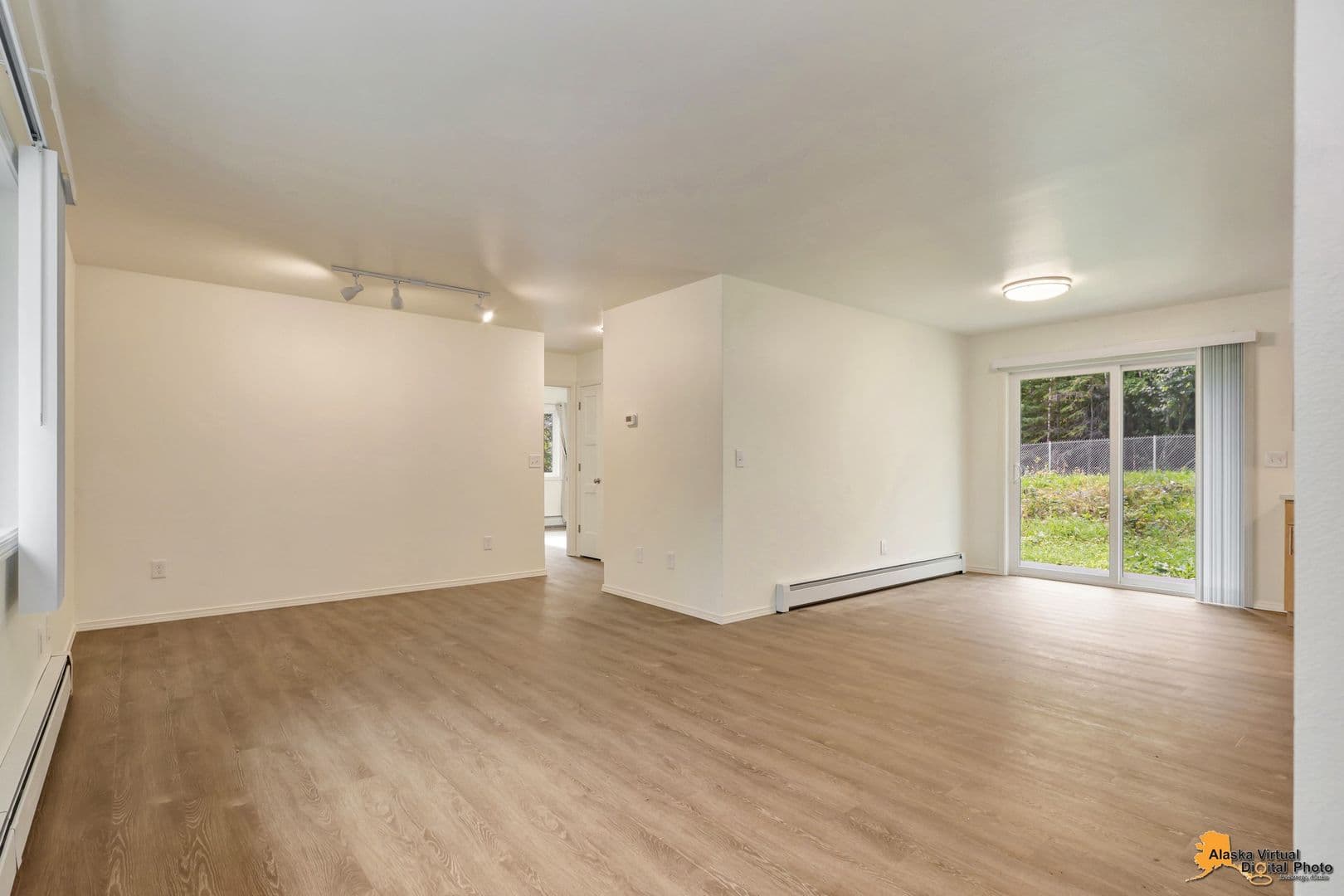 Anchorage House: 13910 Specking Avenue